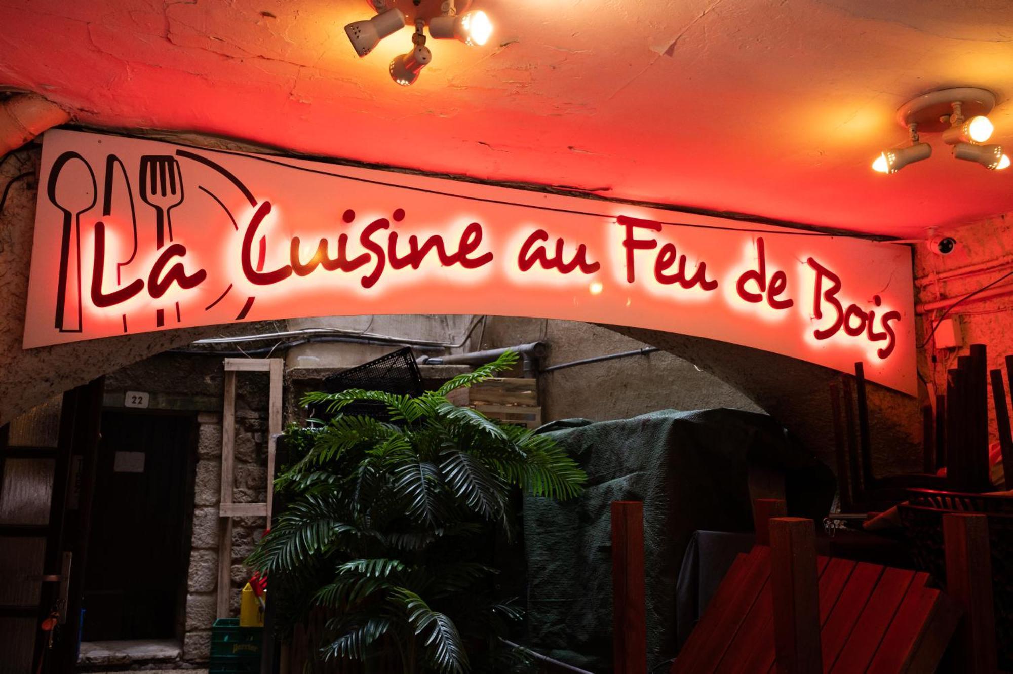 Le Palais, - Restaurant Hotel Apt